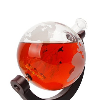 Globe - formet Borosilicate Glass Decanter